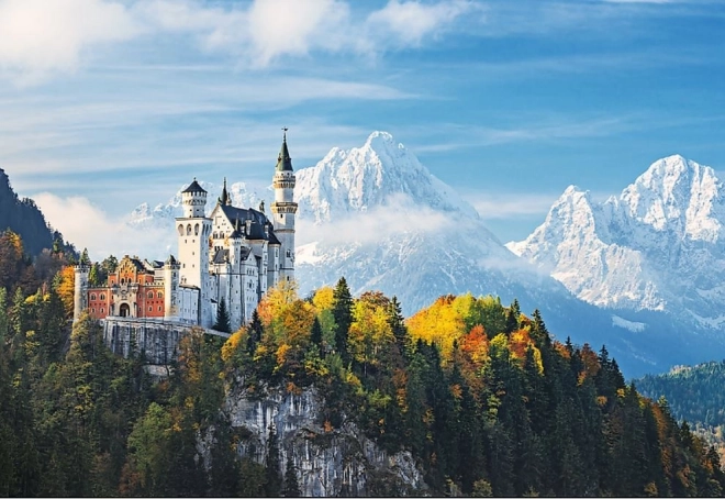 Indrukwekkend motief van de Beierse Alpen en kasteel Neuschwanstein