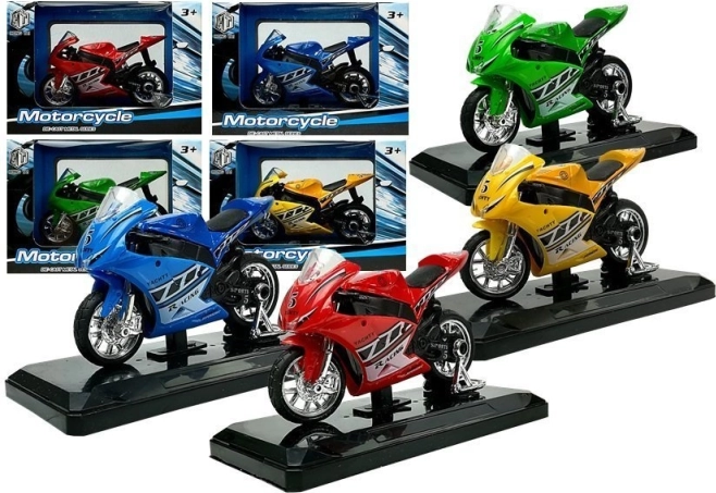 Sportmotor met geluiden 1:18 – metalen model op sokkel