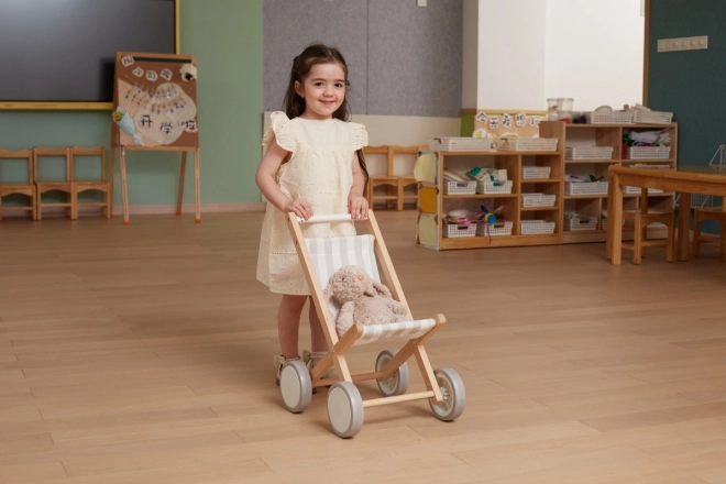 Houten poppenwagen