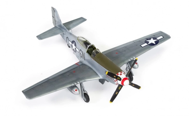Bouwpakket vliegtuig NORTH AMERICAN P-51D MUSTANG 1/72