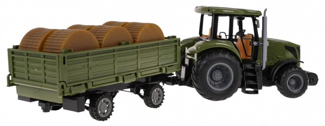 Groene trekker met aanhanger R/C