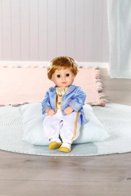 Eenvoudig aankleden dankzij de easy fit snit
