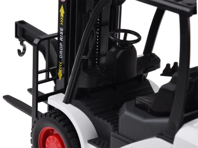 Grote heftruck met pallet