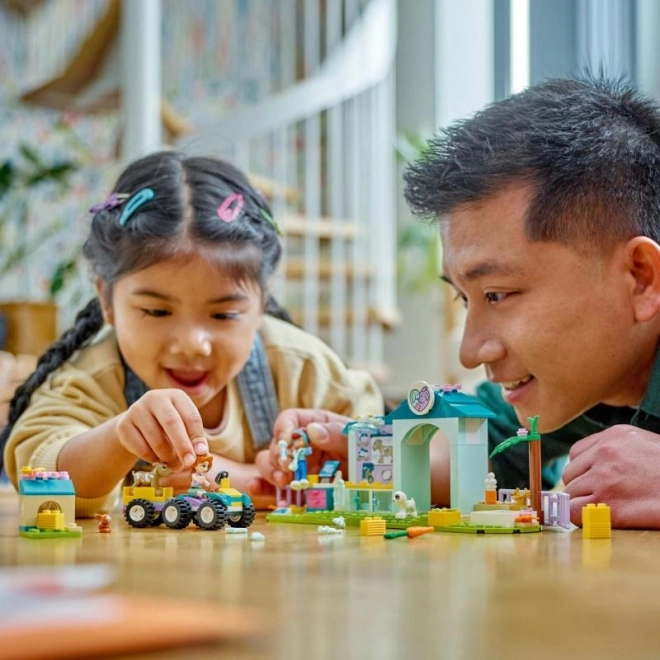 LEGO® Friends 42632 Dierenarts kliniek voor boerderijdieren