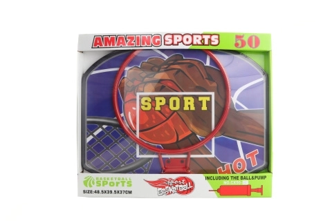 Groot basketbaldoel met bal en pomp