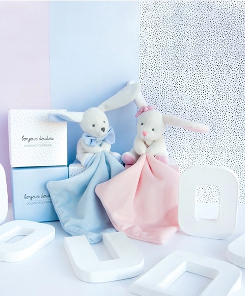 Doudou Konijntje met Knuffeldoek Roze Geschenkset