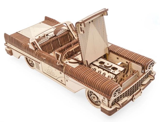 Gedetailleerde V8-motor in beweging