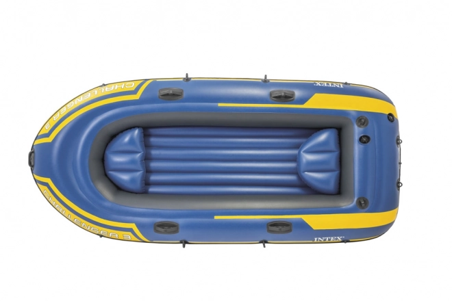 Boot voor 3 personen + peddels en pomp