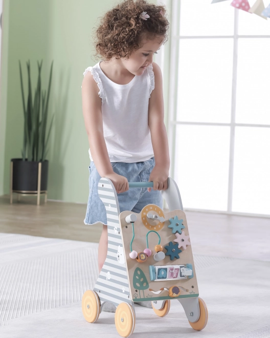 Houten loopwagen