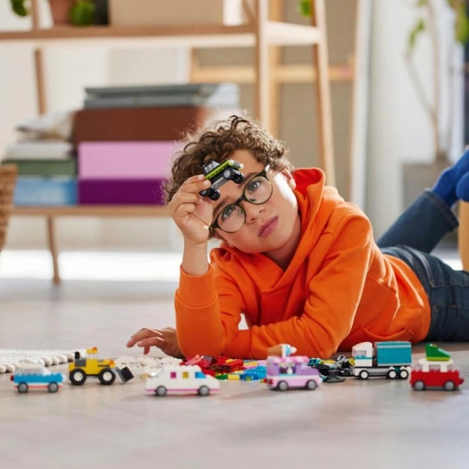 LEGO® Classic 11036 Creatieve Voertuigen