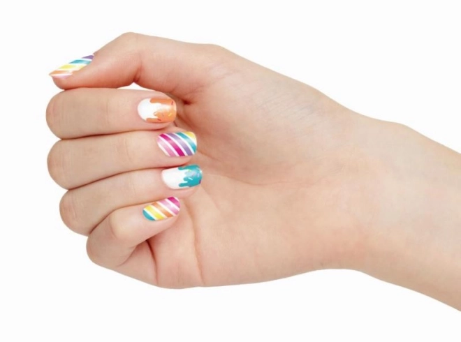 Kleurrijke set voor nagels met Candy stickers