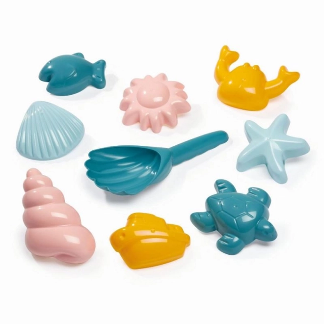 Schepje in de vorm van een schelp en 8 zandvormpjes