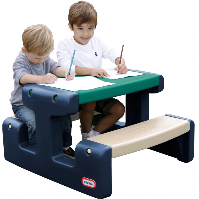 Blauw-groene kinderpicknicktafel Little Tikes voor in de tuin