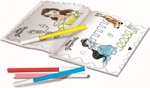 Kleurrijke stiften en creatieve fun