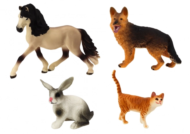 Set van figurines van huisdieren - Paard, Hond, Konijn, Kat, 4 stuks