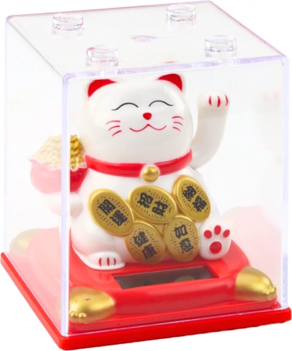 Witte solar gelukskat uit China in een vitrine