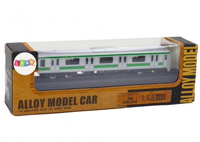 Metalen model van een treinwagon 1:48 – zilverkleurig