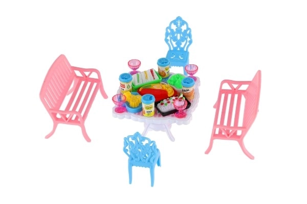 Poppenmeubels van plastic 4 kleuren in blister 14x11x16cm