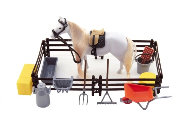 Realistisch paard met doorkambare manen