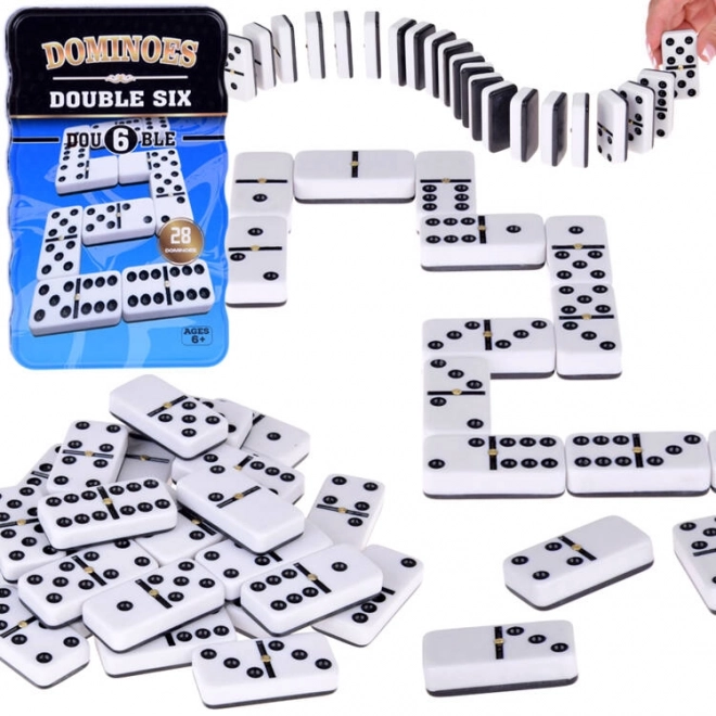 Logisch spel Domino voor kinderen en volwassenen
