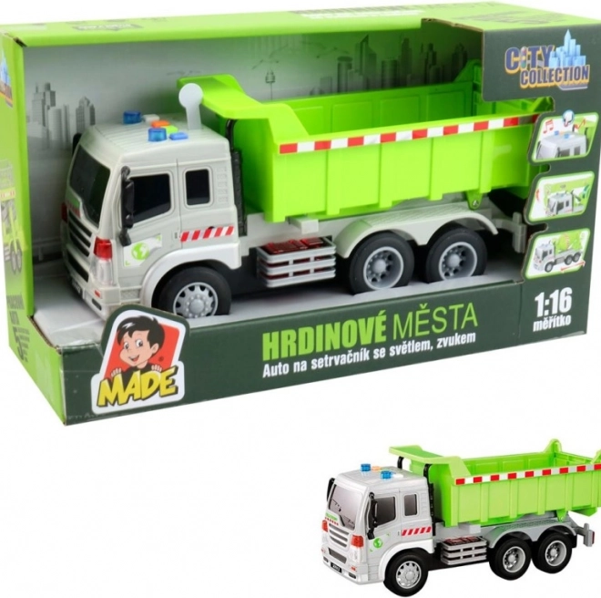 Vrachtwagen met vliegwiel met licht en geluid