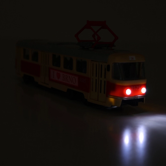 Tram die haltes in het Tsjechisch aankondigt 28 cm BRNO