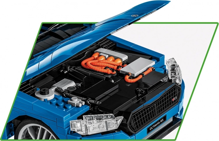 Openende motorkap en motorblok