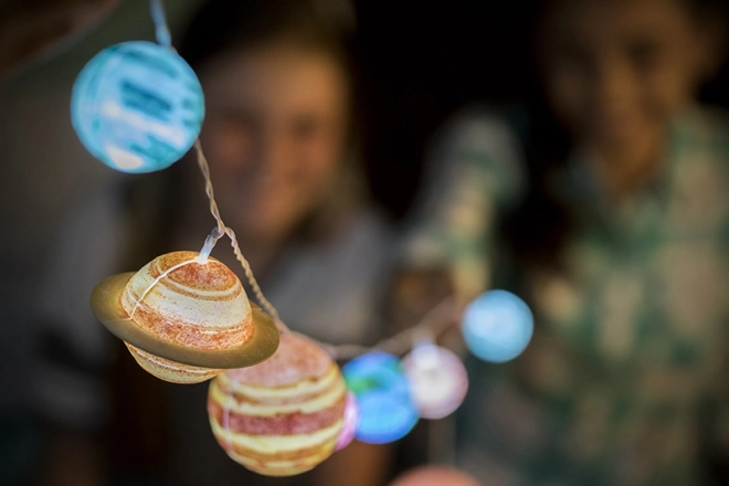 Verlicht mini-planetarium