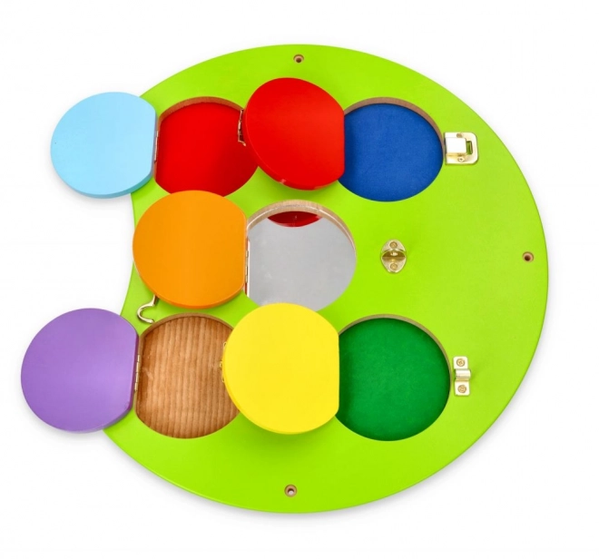 Houten wandmontessori paneel - rups