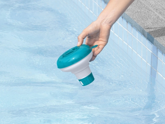 Gelijkmatige verdeling over het wateroppervlak
