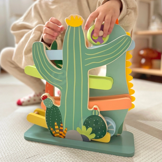 Klassieke houten dinosaurusbaan