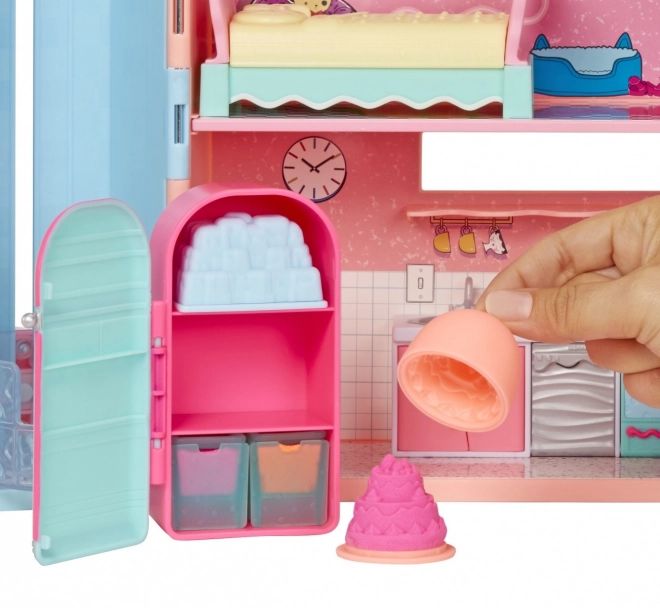 Poppenhuis - L.O.L. Kinetisch zand.