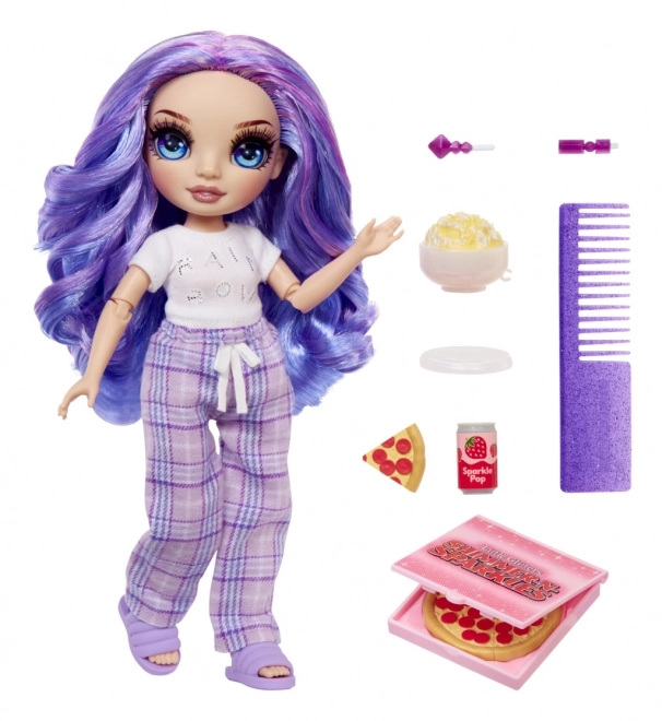 Rainbow High Junior Modepop in pyjama - Violet Willow