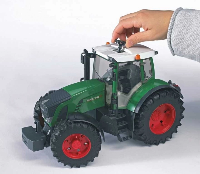 Bruder Tractor FENDT 936 Vario