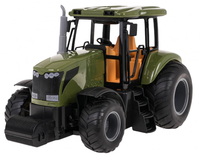 Groene trekker met aanhanger R/C