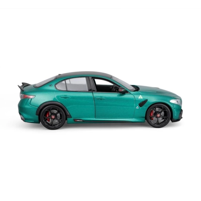 Bburago 1:18 Plus - Alfa Romeo Giulia GTA - Met Groen