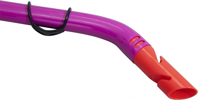 Roze duikset met masker en snorkel