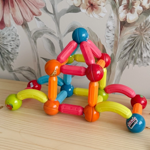 Makkelijk en veilig bouwen voor kleine handjes
