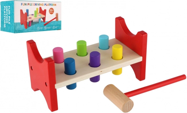 Houten hamertafel met hamertje voor motorische ontwikkeling