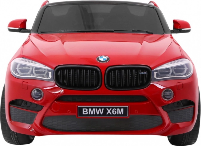 Realistisch design en gelakte carrosserie