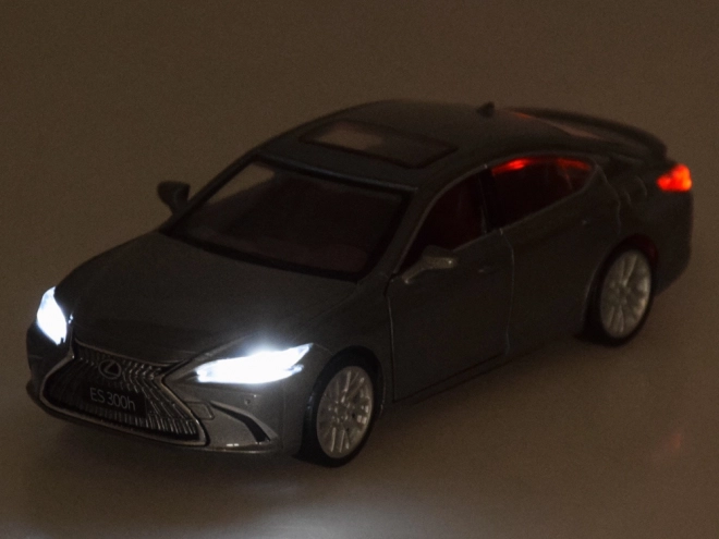 Modelauto Lexus ES300h 1:35 met verlichting en geluid