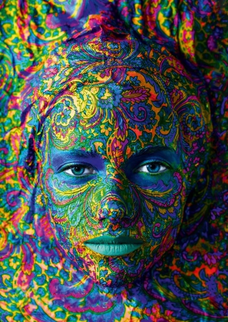 Puzzel FACE ART: portret van een vrouw 1000 stukjes