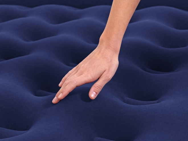 Opblaasbare matras Queen met ingebouwde pomp van Bestway