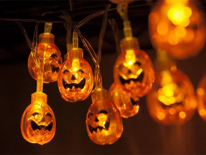 Hangende LED pompoen guirlande voor Halloween