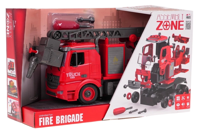 Roterende brandweerwagen met geluids- en waterfunctie