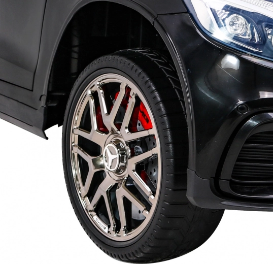 4x4-aandrijving en stille EVA-banden