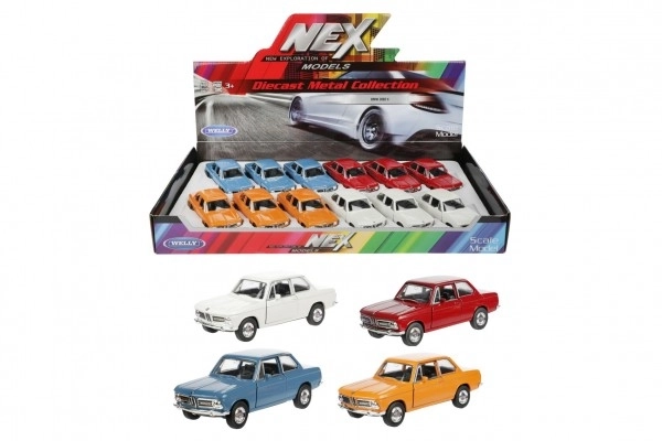 Metalen model BMW 2002 TI op schaal 1:24