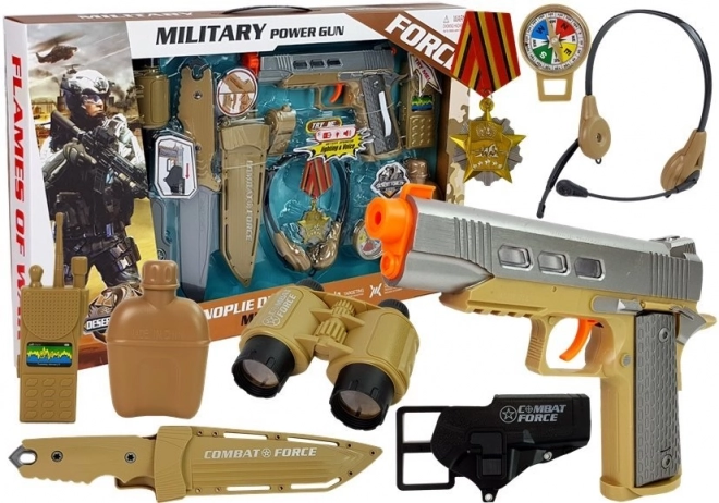 Militaire set met accessoires Pistool Mes Verrekijker Koptelefoon Fluitje Korte Golf Walkie-Talkie Lichtgroene kleur