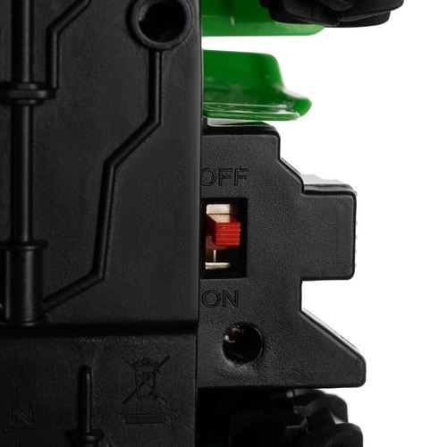 Op afstand bestuurbare tractor Kruzzel met aanhanger