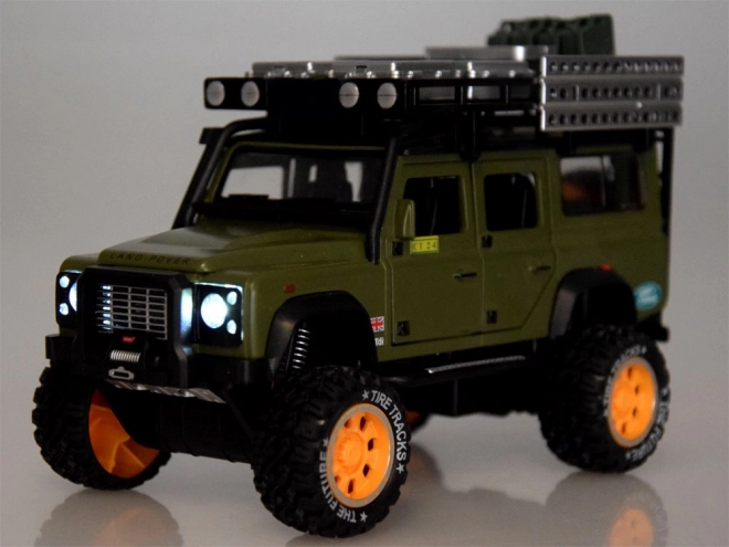 Metalen terreinwagen met geluid en LED-lichten